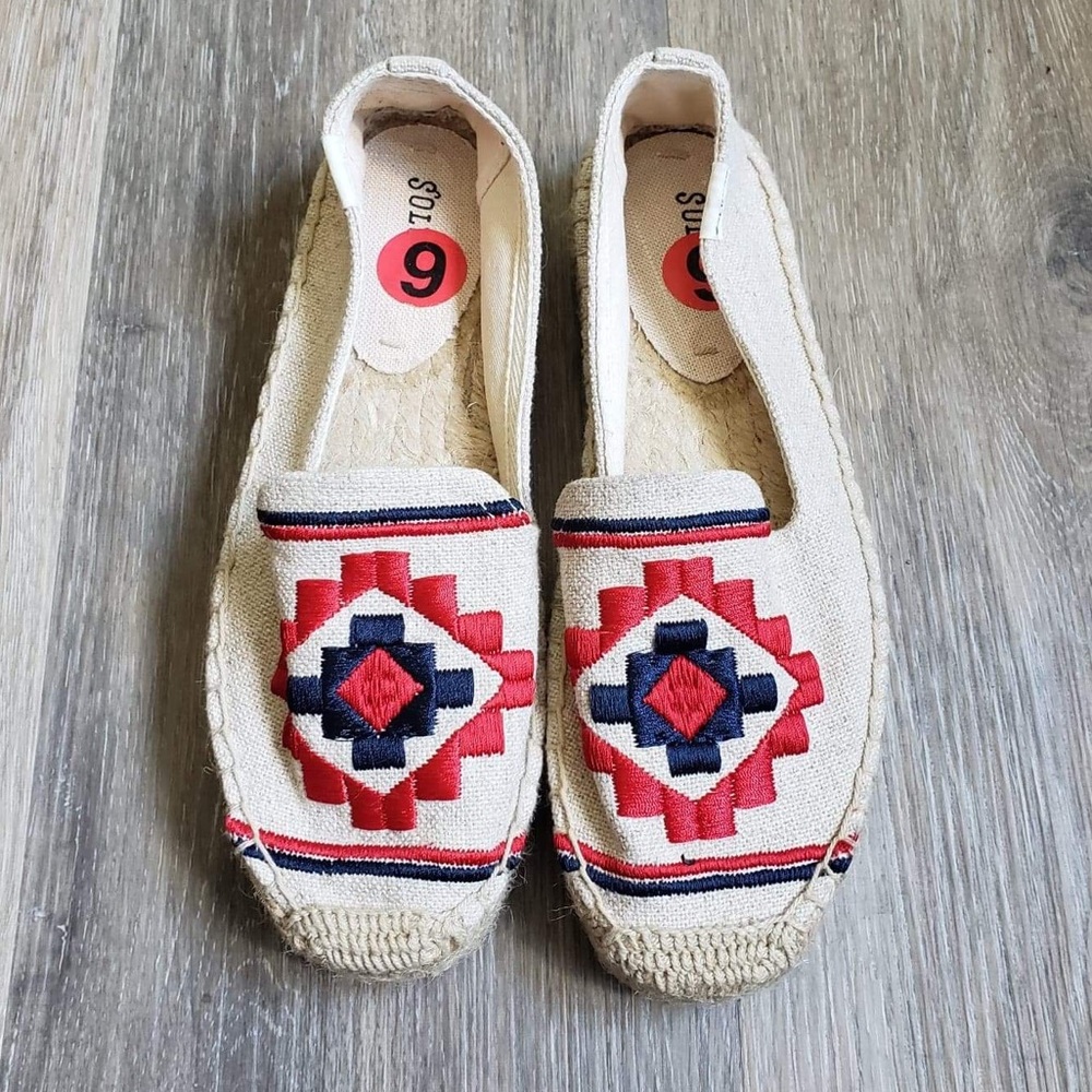 SOLUDOS EMBROIDERED ESPADRILLE
